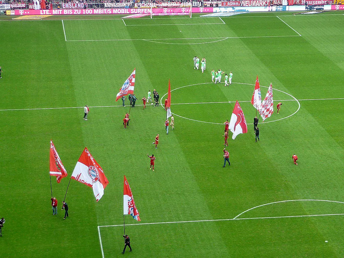 BUNDESLIGA: FC BAYERN MÜNCHEN - FORTUNA DÜSSELDORF