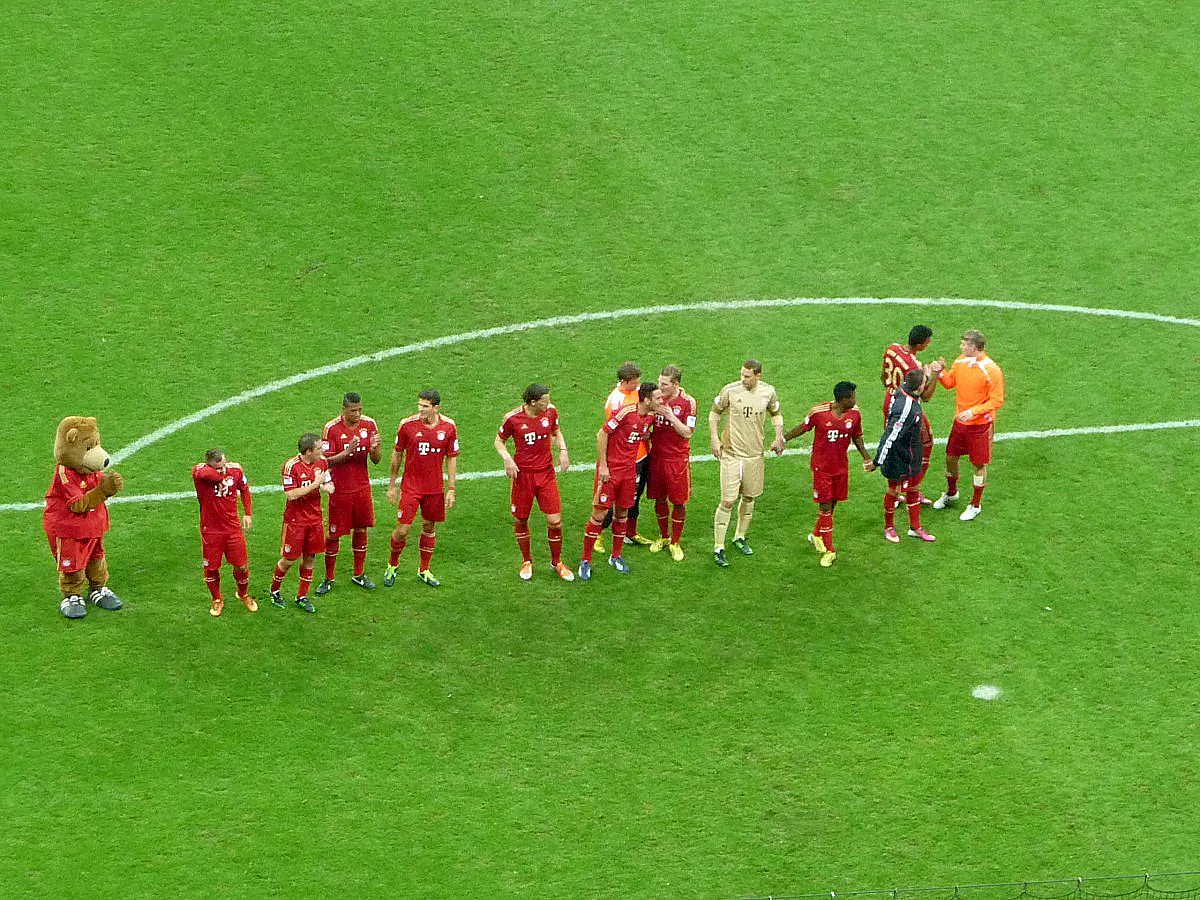 BUNDESLIGA: FC BAYERN MÜNCHEN - FORTUNA DÜSSELDORF