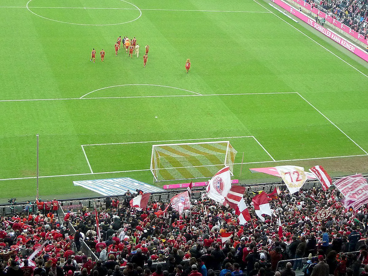 BUNDESLIGA: FC BAYERN MÜNCHEN - FORTUNA DÜSSELDORF