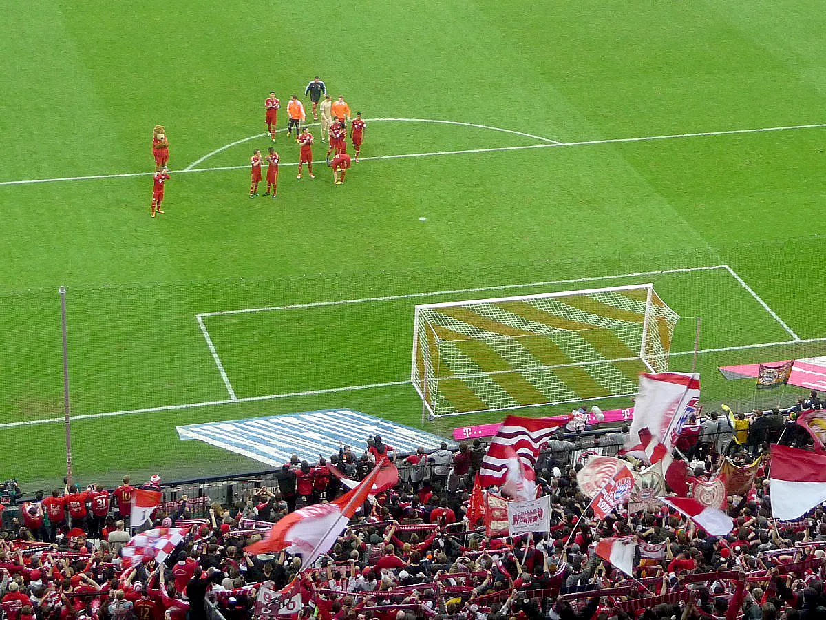 BUNDESLIGA: FC BAYERN MÜNCHEN - FORTUNA DÜSSELDORF