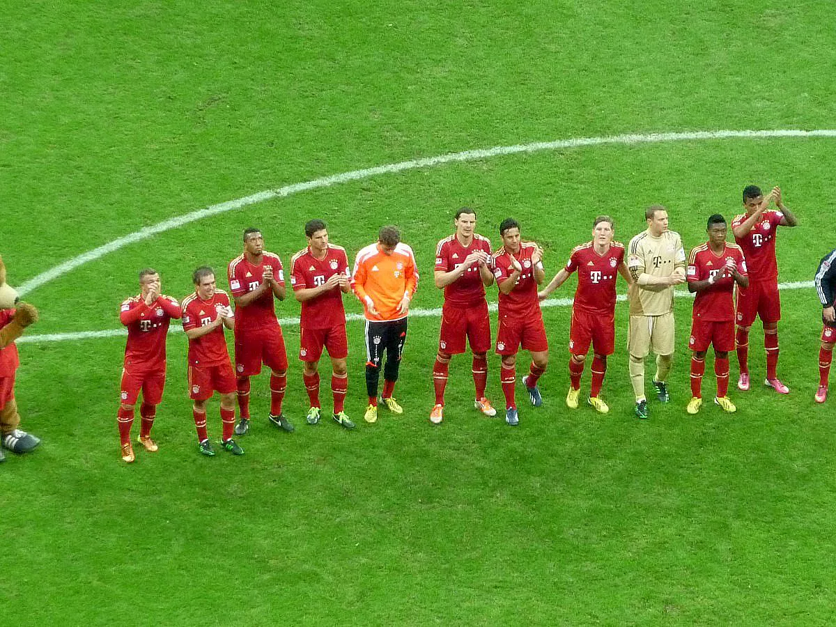 BUNDESLIGA: FC BAYERN MÜNCHEN - FORTUNA DÜSSELDORF