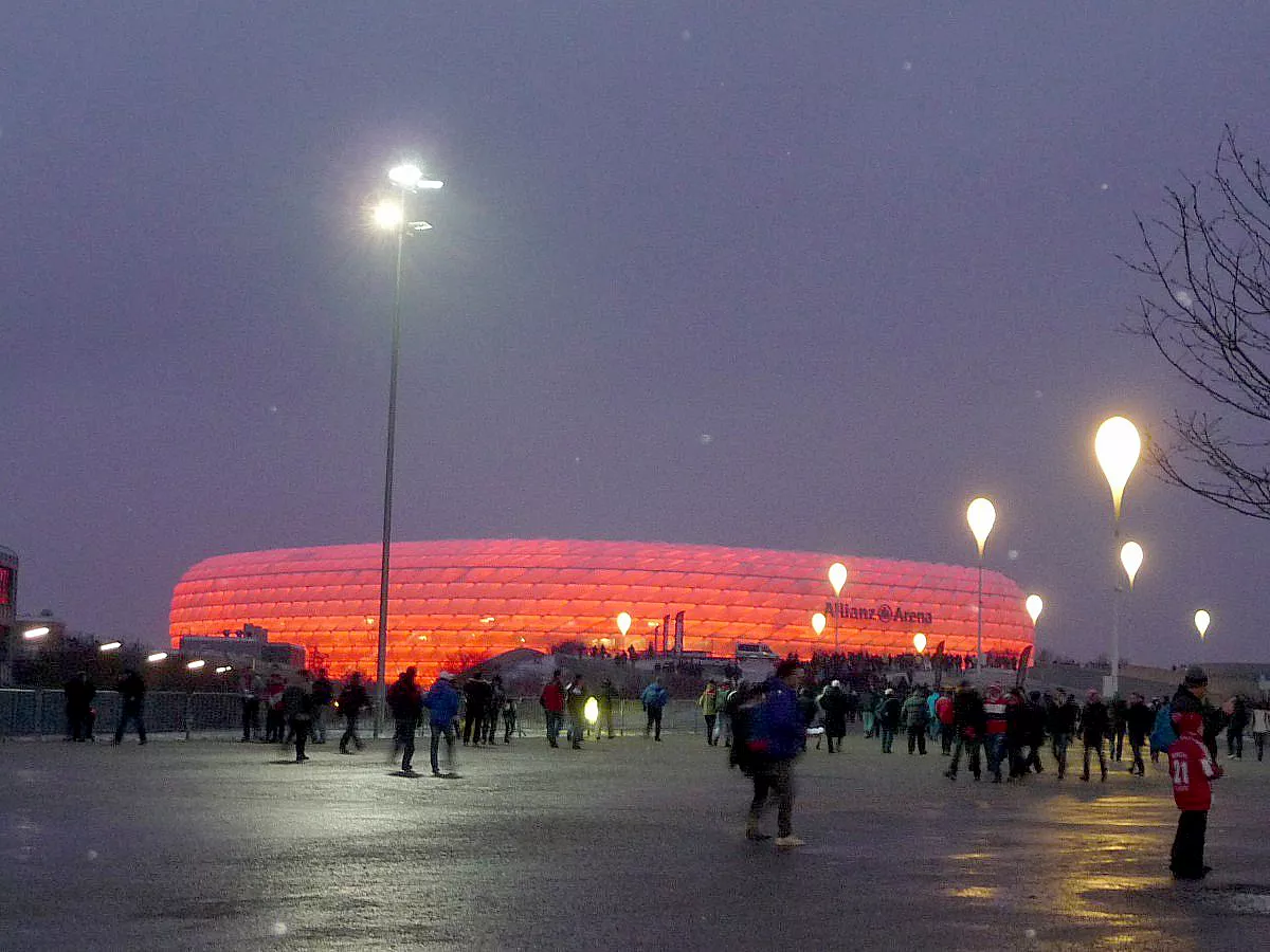 CHAMPIONS LEAGUE: FC BAYERN MÜNCHEN - ARSENAL LONDON