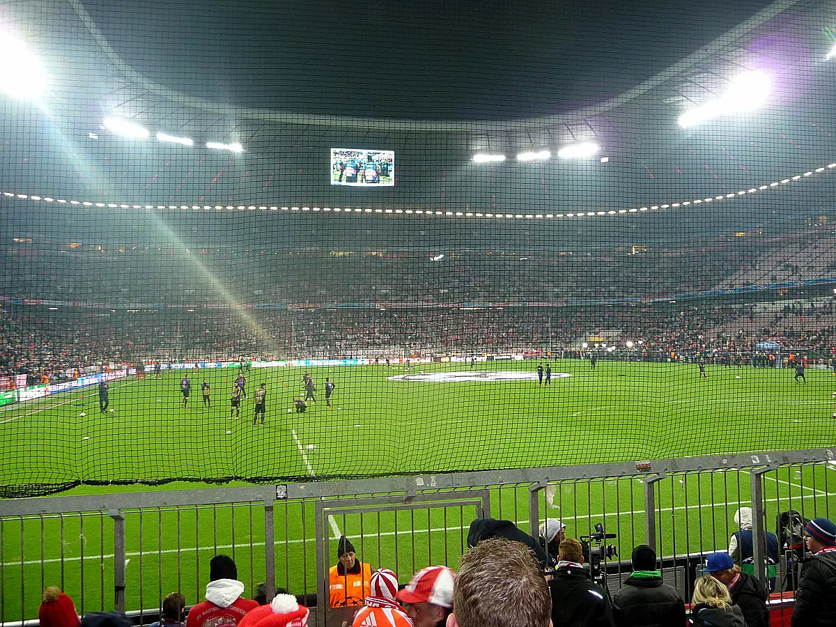 CHAMPIONS LEAGUE: FC BAYERN MÜNCHEN - ARSENAL LONDON