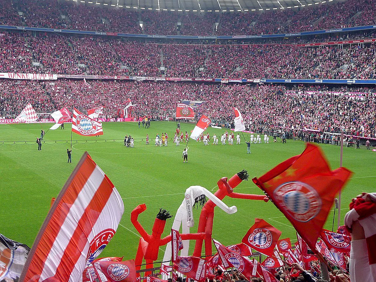 BUNDESLIGA: FC BAYERN MÜNCHEN - FC AUGSBURG