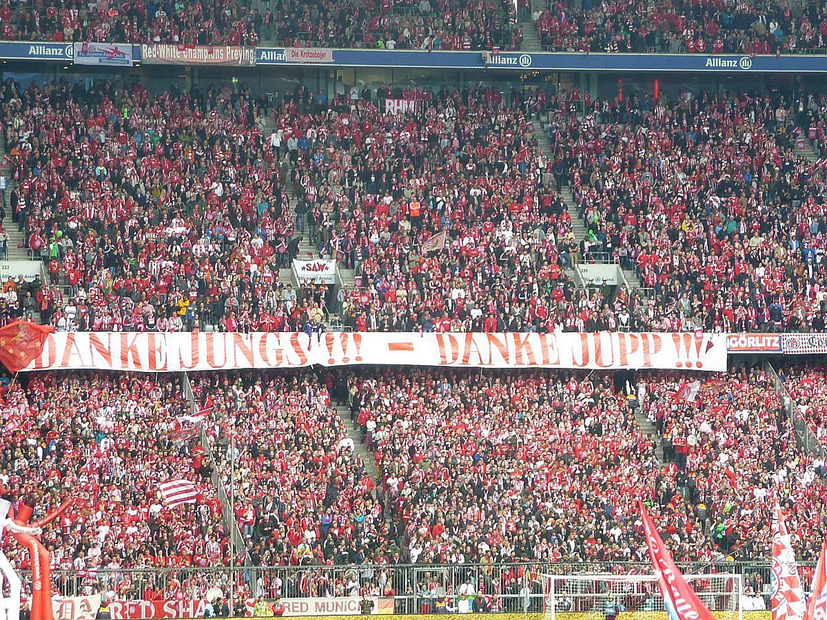 BUNDESLIGA: FC BAYERN MÜNCHEN - FC AUGSBURG