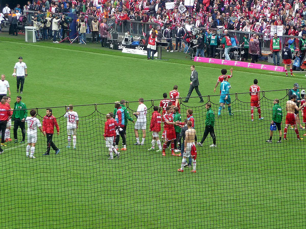 BUNDESLIGA: FC BAYERN MÜNCHEN - FC AUGSBURG