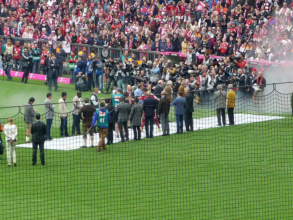 BUNDESLIGA: FC BAYERN MÜNCHEN - FC AUGSBURG