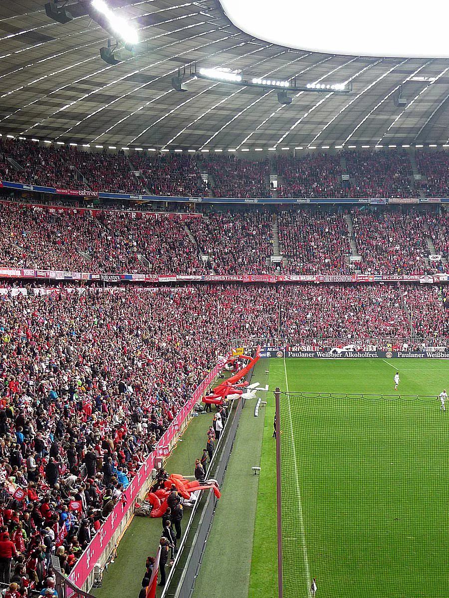 BUNDESLIGA: FC BAYERN MÜNCHEN - FC AUGSBURG