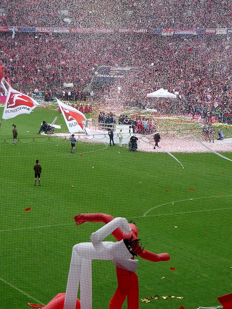 BUNDESLIGA: FC BAYERN MÜNCHEN - FC AUGSBURG