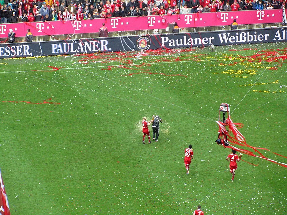 BUNDESLIGA: FC BAYERN MÜNCHEN - FC AUGSBURG