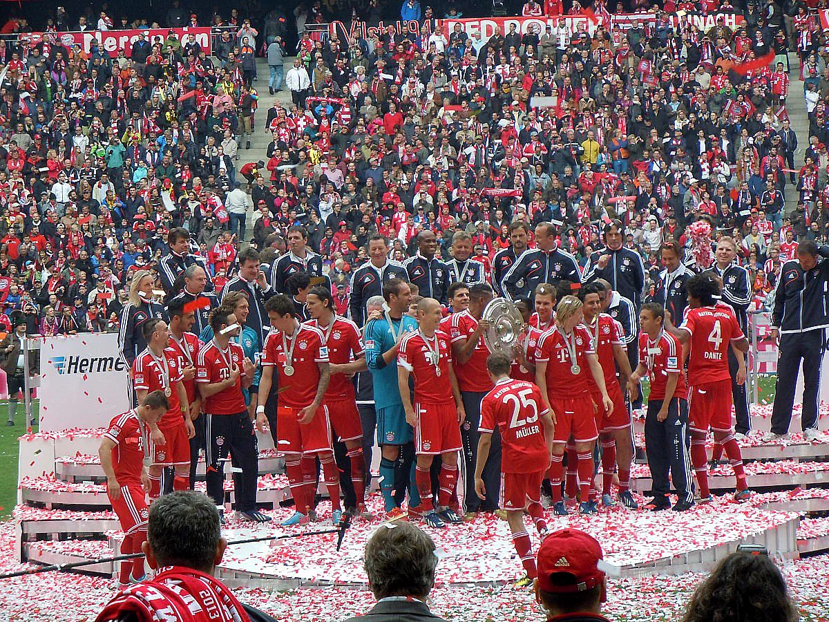 BUNDESLIGA: FC BAYERN MÜNCHEN - FC AUGSBURG