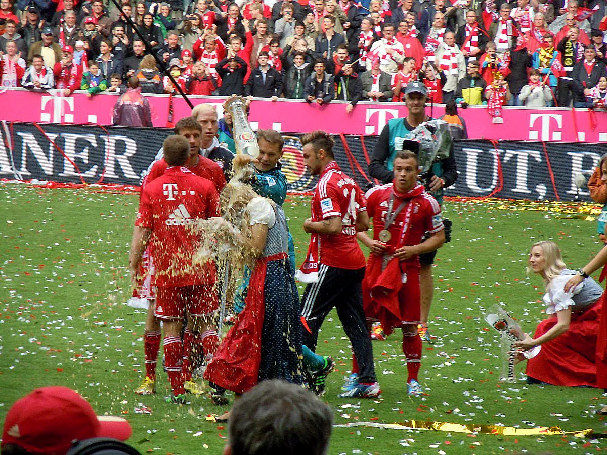 BUNDESLIGA: FC BAYERN MÜNCHEN - FC AUGSBURG