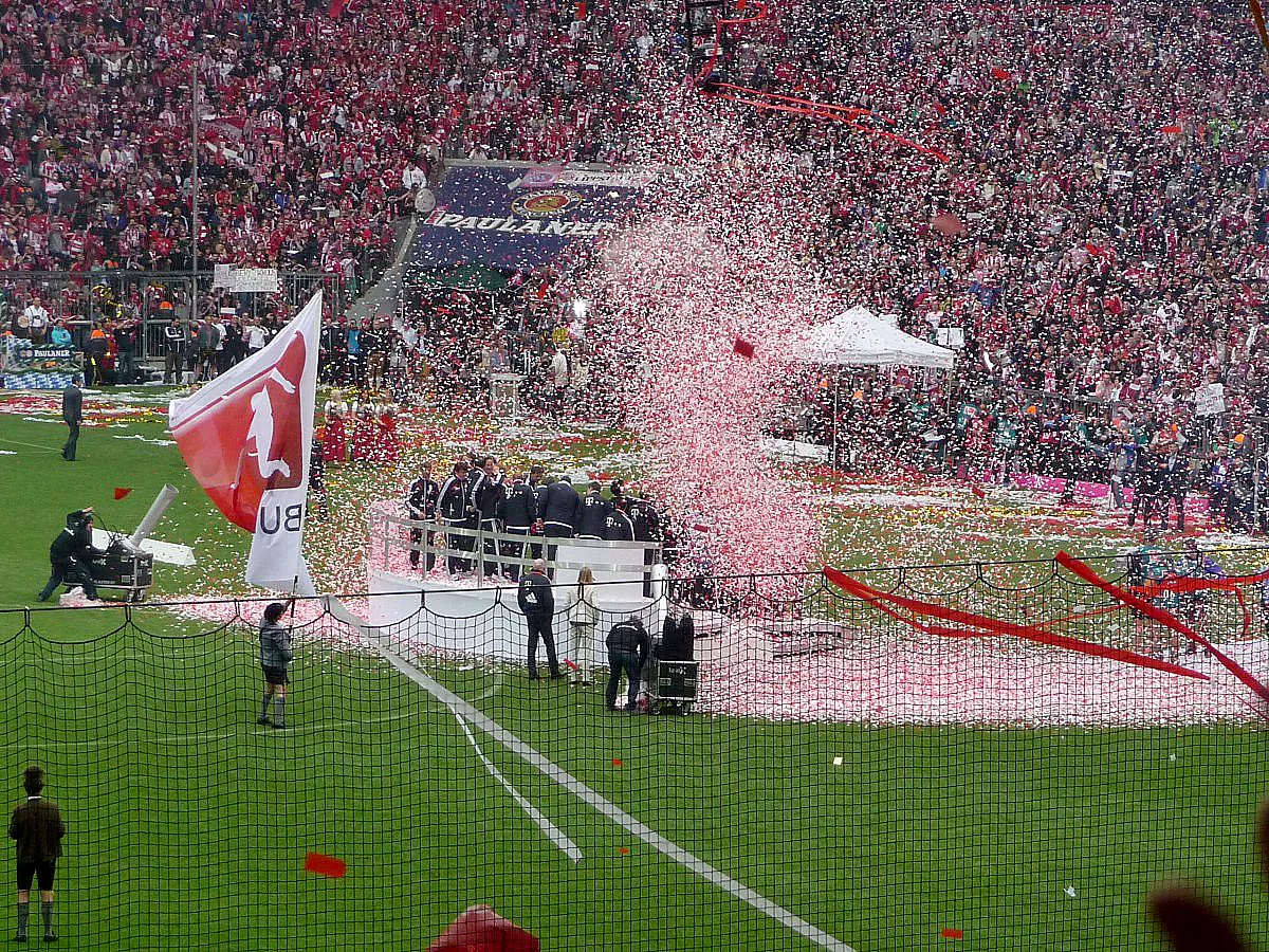 BUNDESLIGA: FC BAYERN MÜNCHEN - FC AUGSBURG