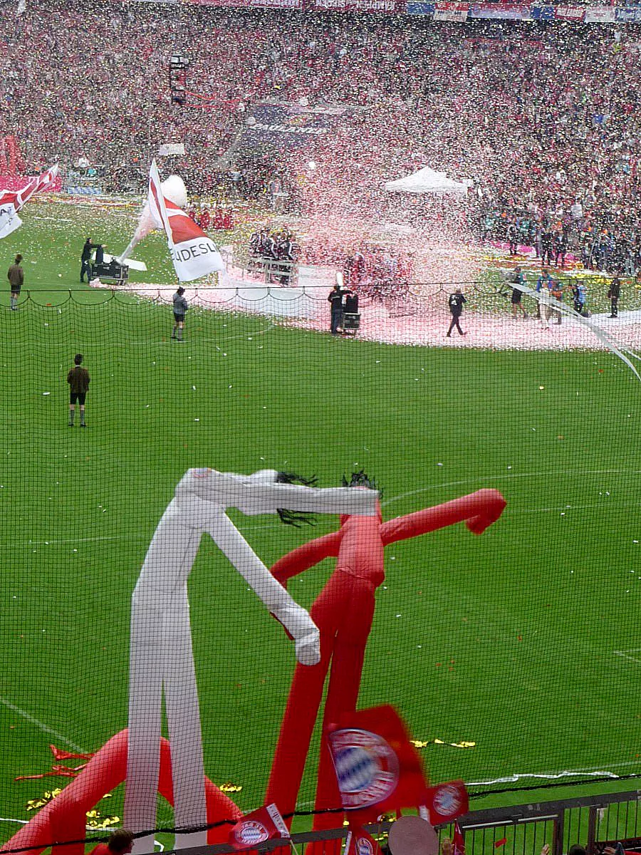 BUNDESLIGA: FC BAYERN MÜNCHEN - FC AUGSBURG