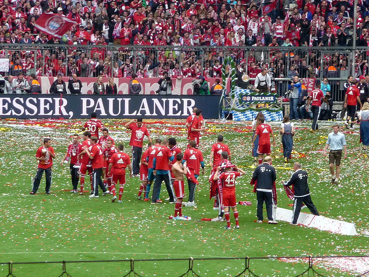 BUNDESLIGA: FC BAYERN MÜNCHEN - FC AUGSBURG