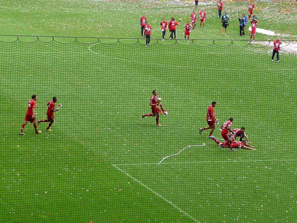 BUNDESLIGA: FC BAYERN MÜNCHEN - FC AUGSBURG