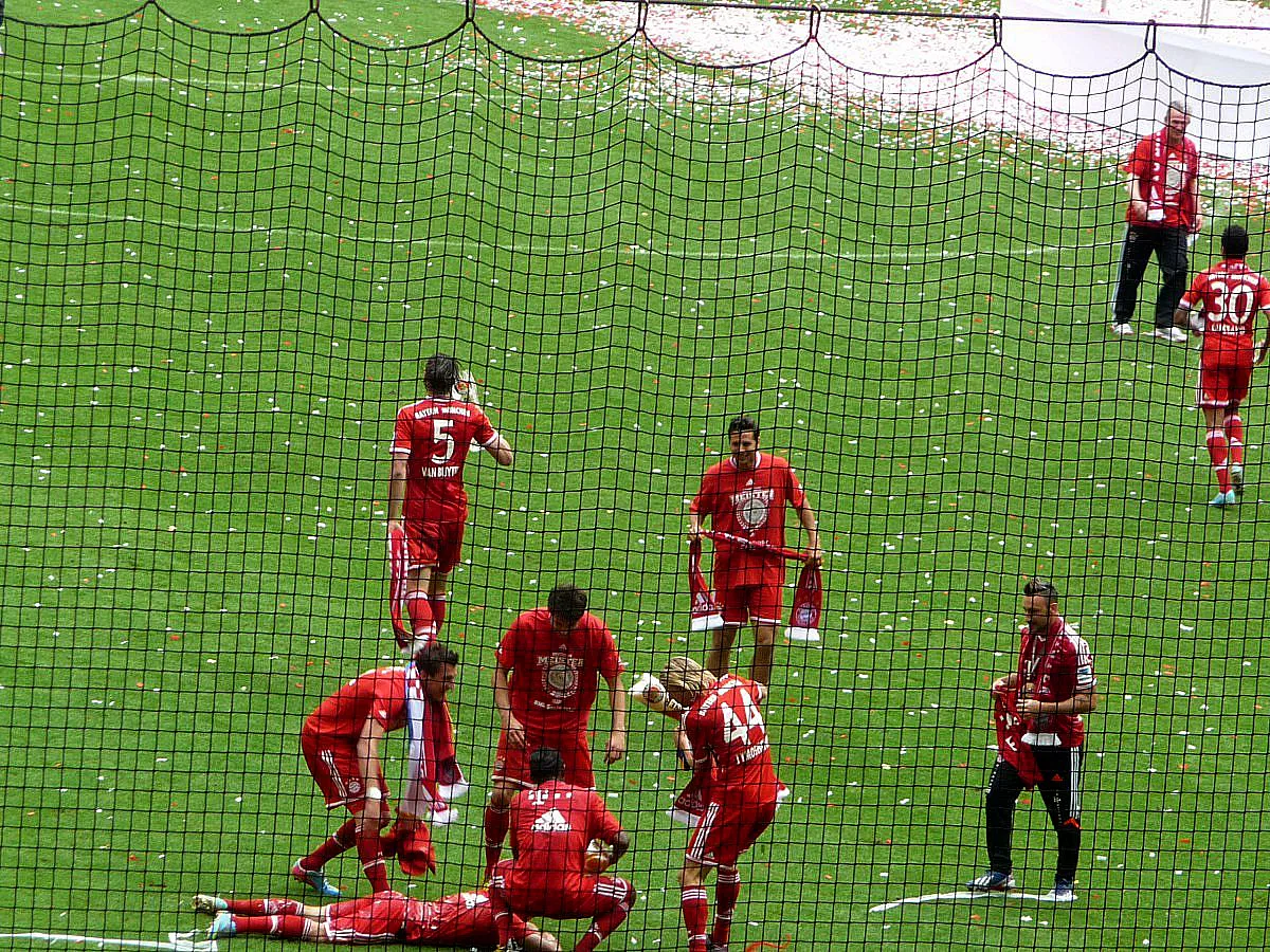 BUNDESLIGA: FC BAYERN MÜNCHEN - FC AUGSBURG