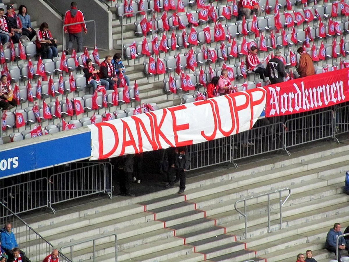 BUNDESLIGA: FC BAYERN MÜNCHEN - FC AUGSBURG