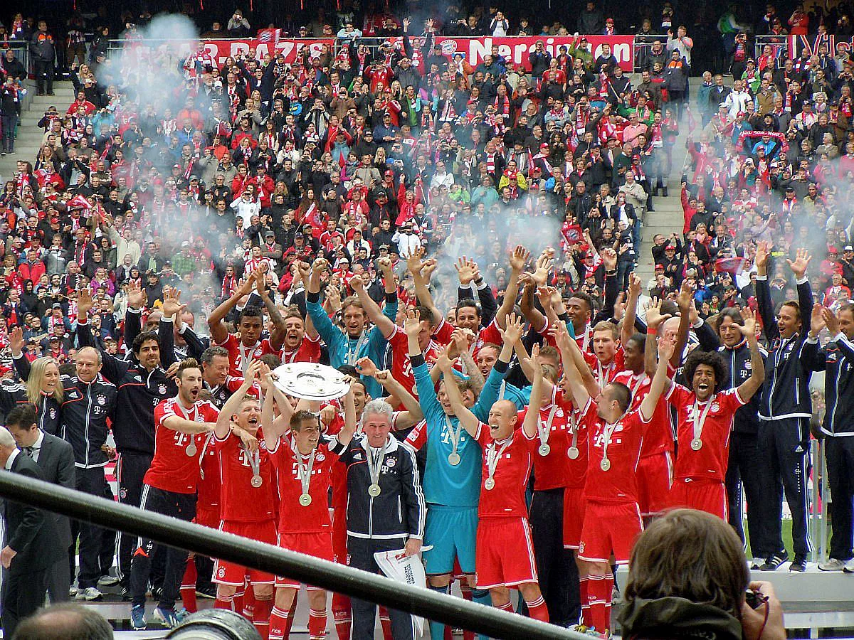 BUNDESLIGA: FC BAYERN MÜNCHEN - FC AUGSBURG