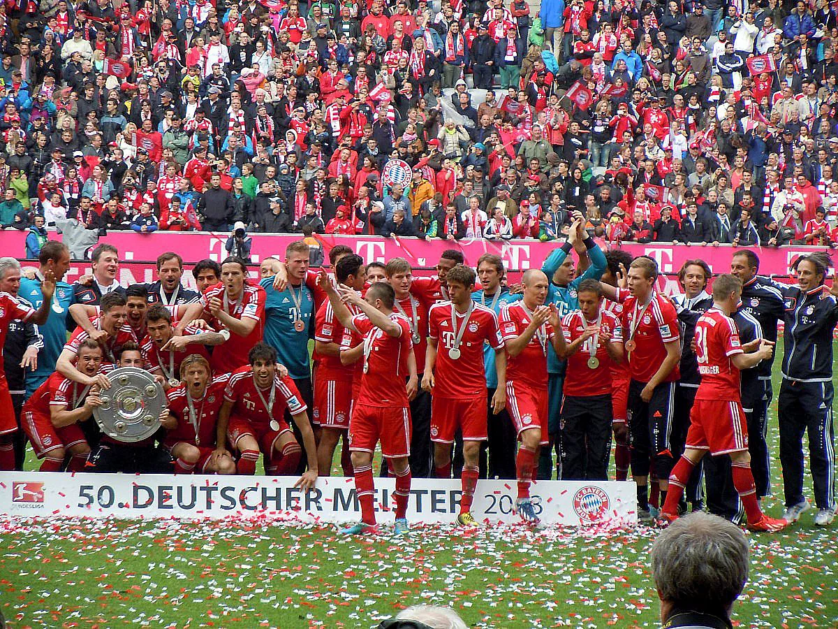 BUNDESLIGA: FC BAYERN MÜNCHEN - FC AUGSBURG