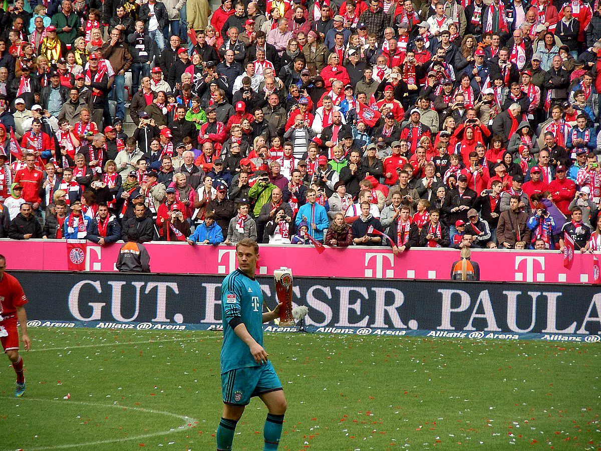 BUNDESLIGA: FC BAYERN MÜNCHEN - FC AUGSBURG