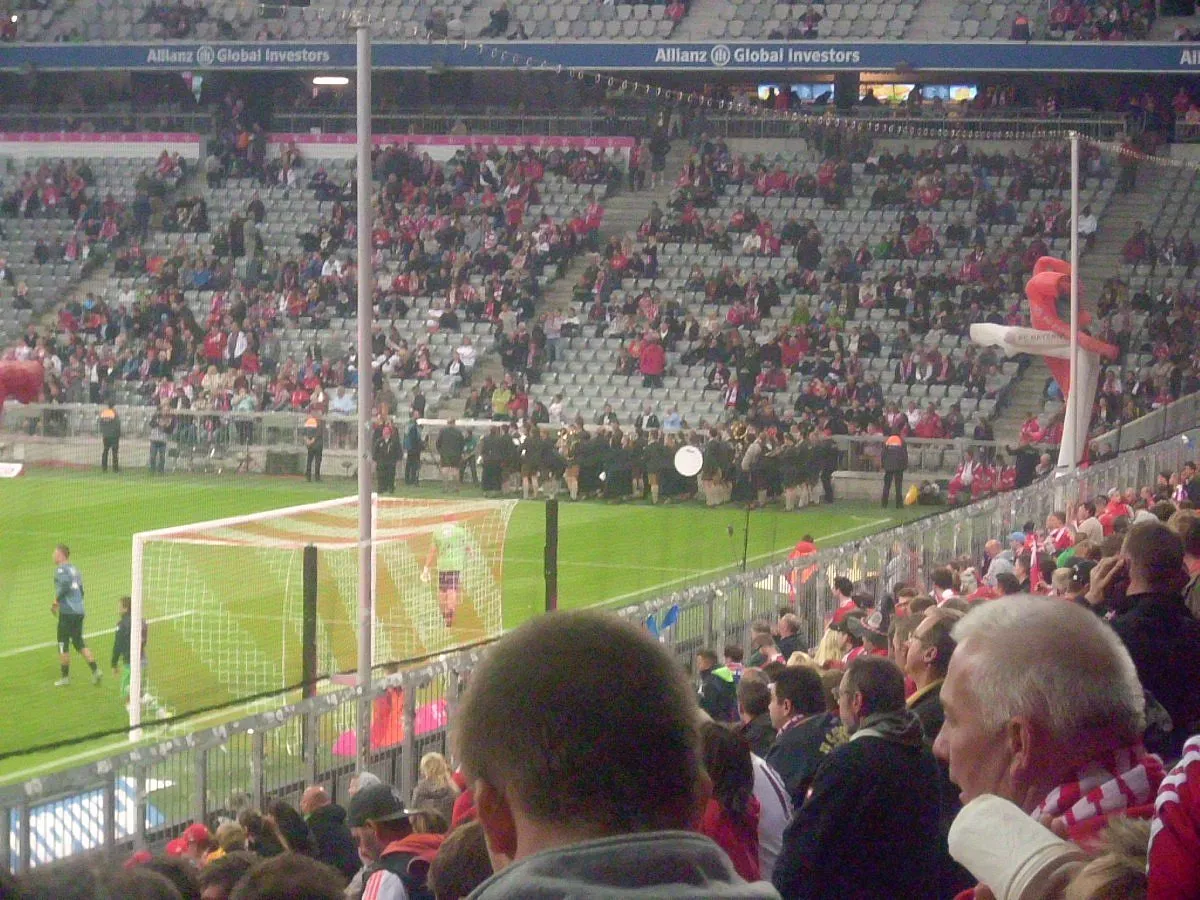 BUNDESLIGA: FC BAYERN - VFL WOLFSBURG