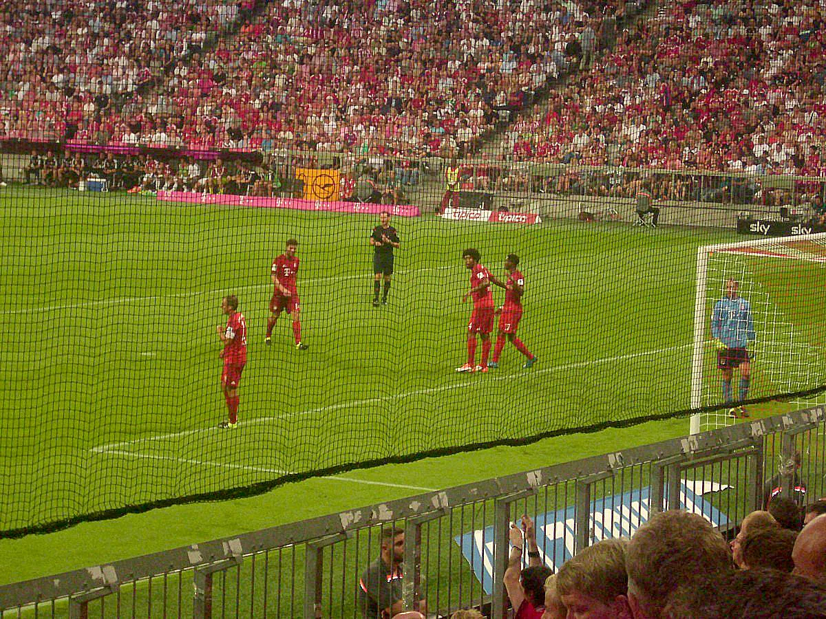 BUNDESLIGA: FC BAYERN MÜNCHEN - BAYER 04 LEVERKUSEN