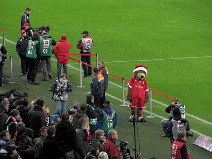 BUNDESLIGA: FC BAYERN MÜNCHEN - BORUSSIA MÖNCHENGLADBACH