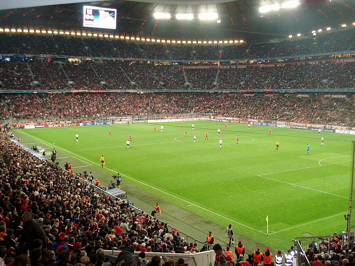 CHAMPIONS LEAGUE: FC BAYERN MÜNCHEN - MANCHESTER UNITED