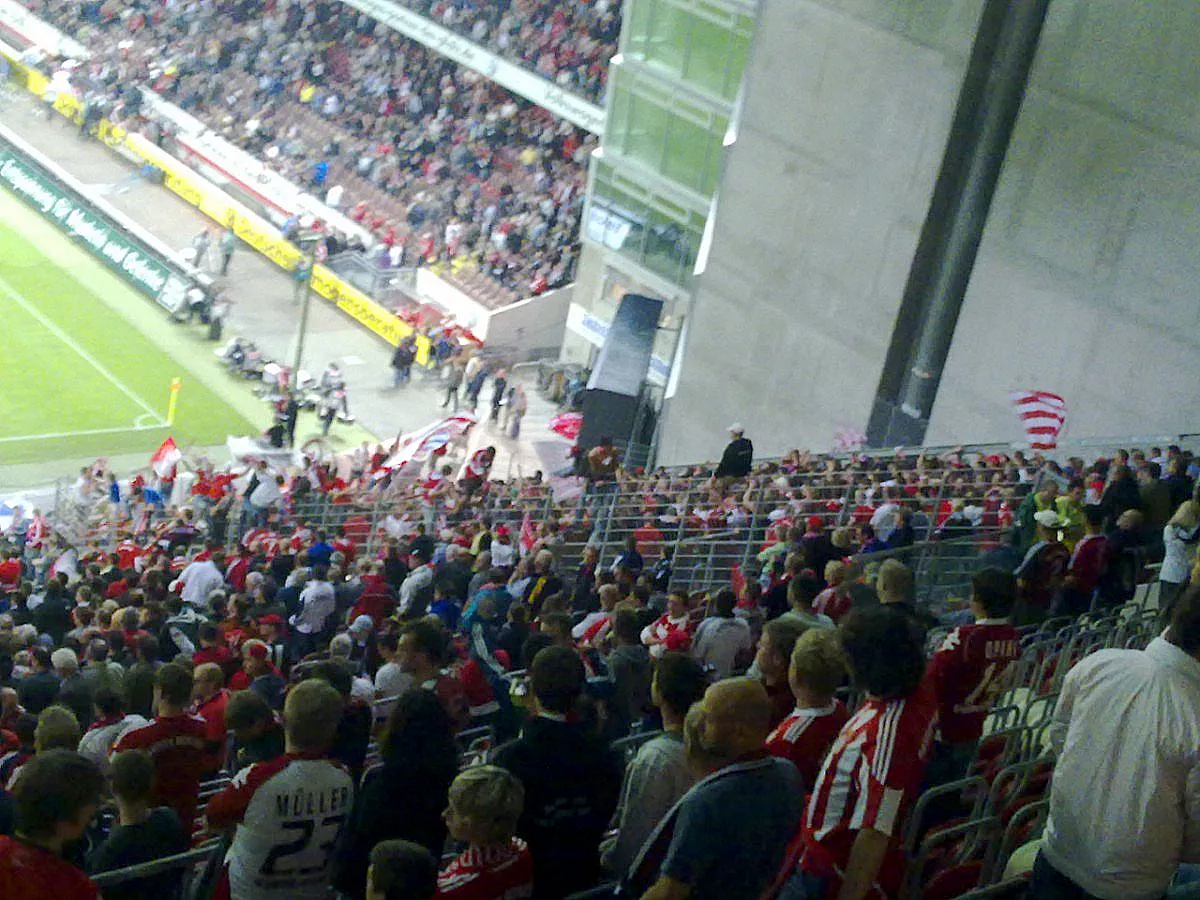 BUNDESLIGA: 1. FC KAISERSLAUTERN - FC BAYERN MÜNCHEN