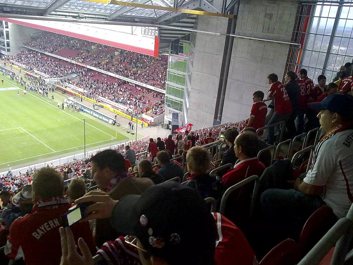 BUNDESLIGA: 1. FC KAISERSLAUTERN - FC BAYERN MÜNCHEN