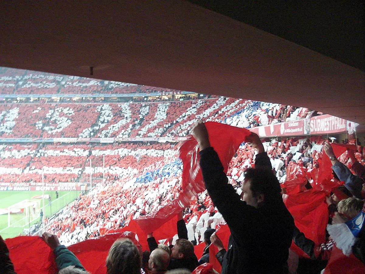 CHAMPIONS LEAGUE: FC BAYERN MÜNCHEN - OLYMPIQUE LYON