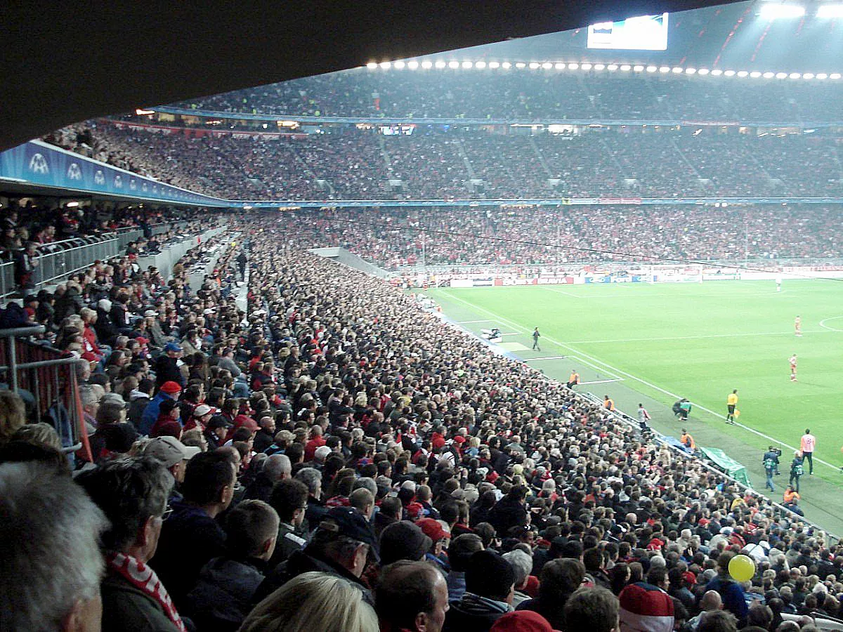 CHAMPIONS LEAGUE: FC BAYERN MÜNCHEN - OLYMPIQUE LYON