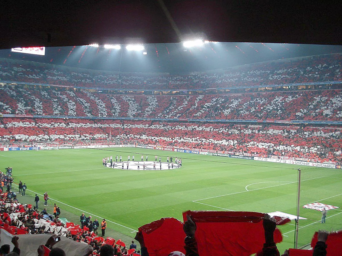 CHAMPIONS LEAGUE: FC BAYERN MÜNCHEN - OLYMPIQUE LYON