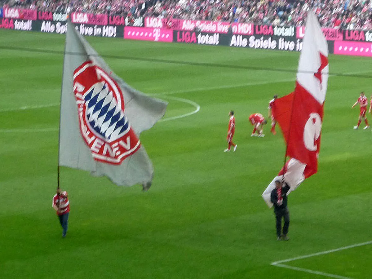 BUNDESLIGA: FC BAYERN MÜNCHEN - HANNOVER 96