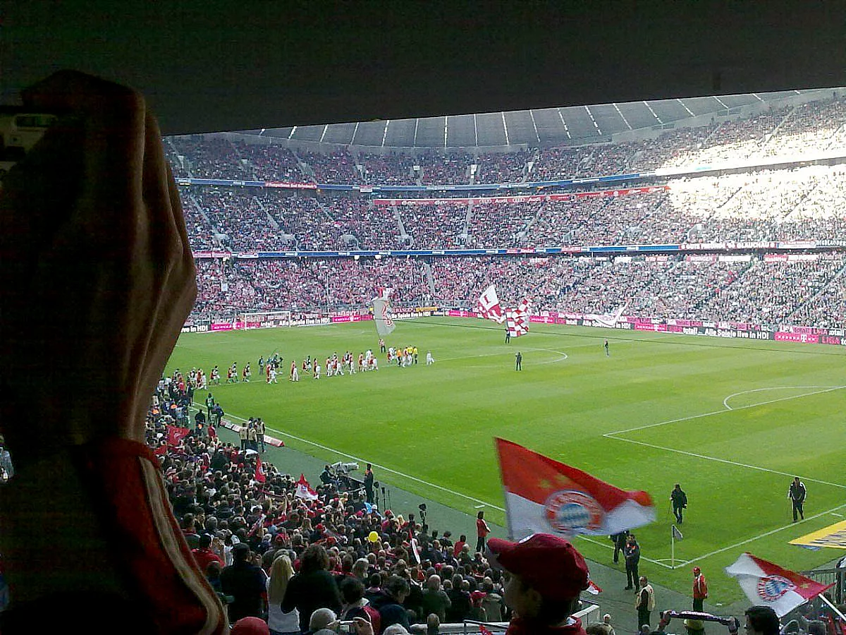 BUNDESLIGA: FC BAYERN MÜNCHEN - HANNOVER 96