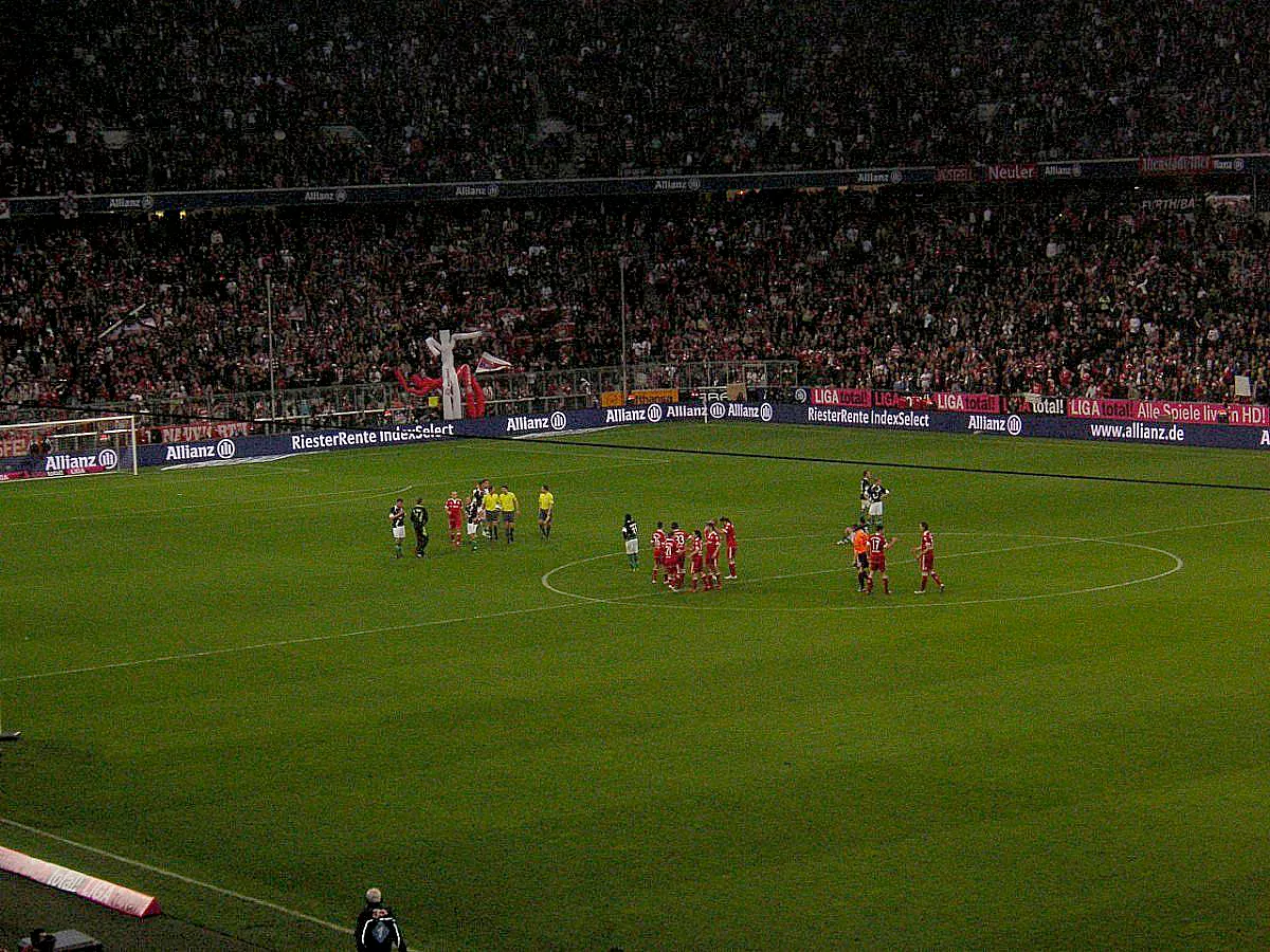 BUNDESLIGA: FC BAYERN MÜNCHEN - HANNOVER 96