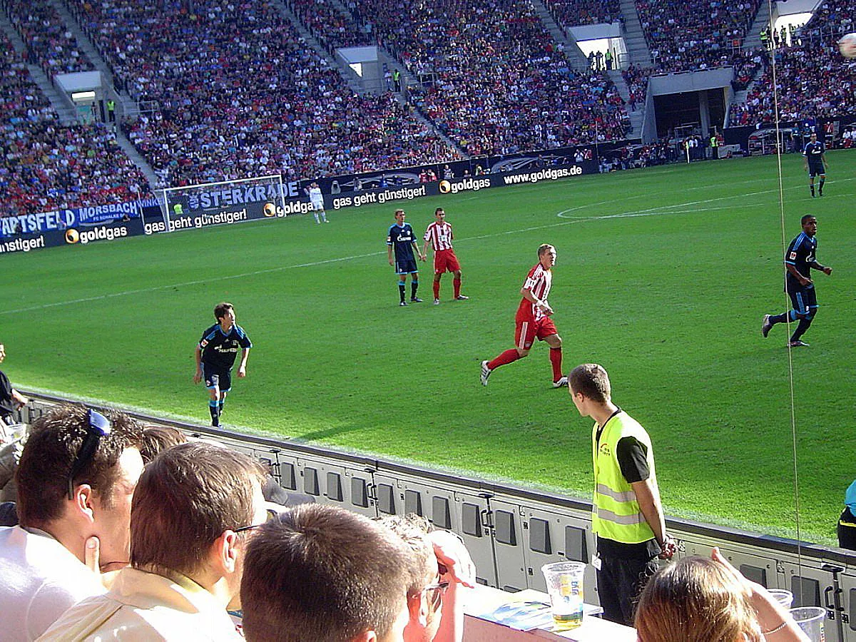 SUPERCUP: FC BAYERN MÜNCHEN - FC SCHALKE 04