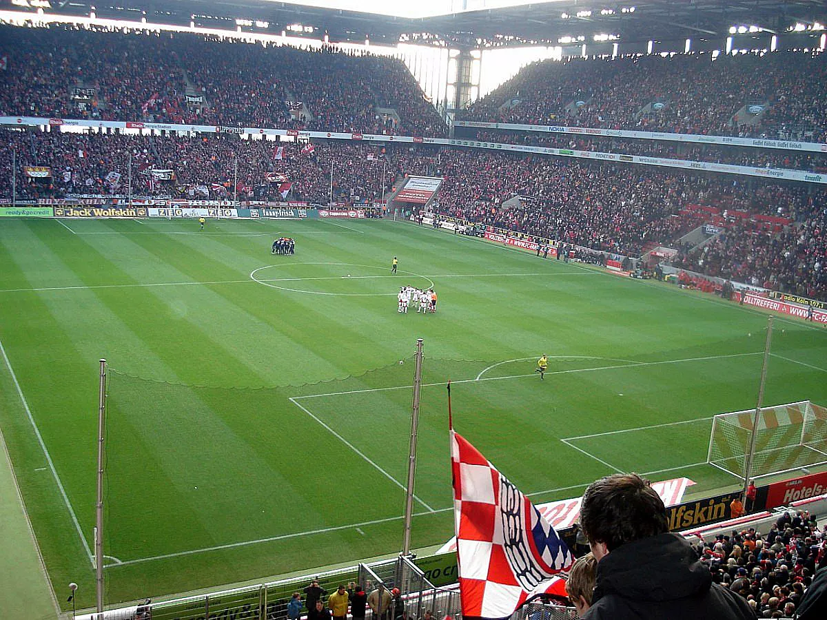 BUNDESLIGA: 1. FC KÖLN - FC BAYERN MÜNCHEN