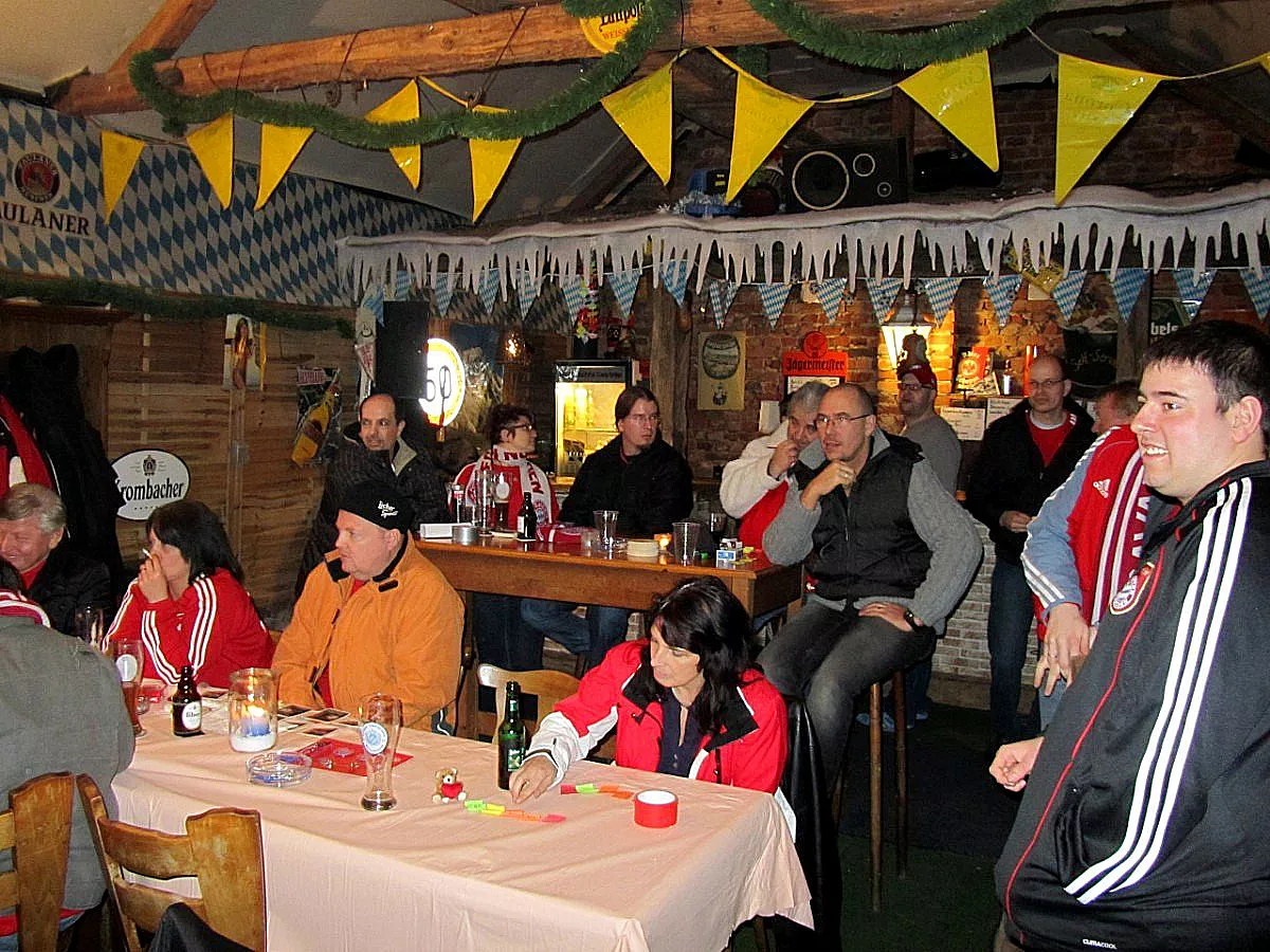 EVENTS UND FAHRTEN ZU DEN SPIELEN 2011