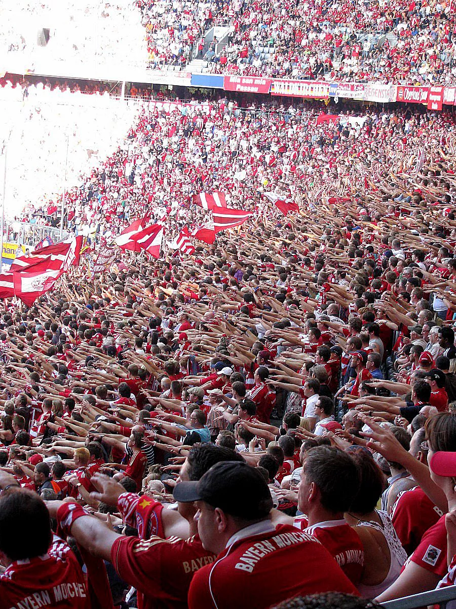 BUNDESLIGA: FC BAYERN MÜNCHEN - HAMBURGER SV