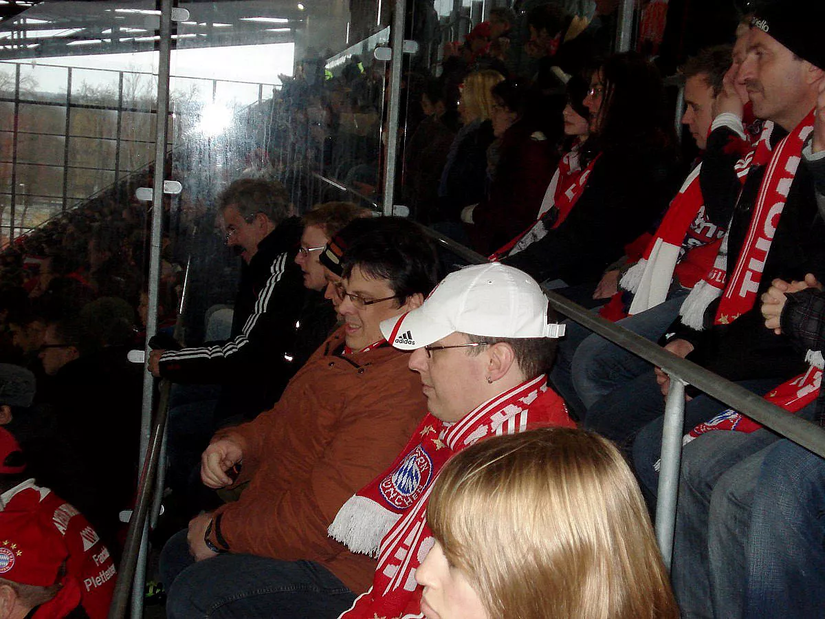 BUNDESLIGA: 1. FC KÖLN - FC BAYERN MÜNCHEN