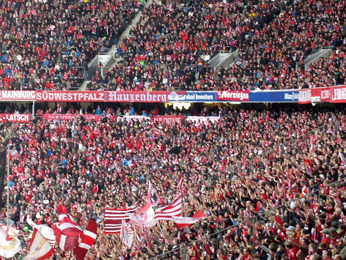 BUNDESLIGA: FC BAYERN MÜNCHEN - EINTRACHT FRANKFURT