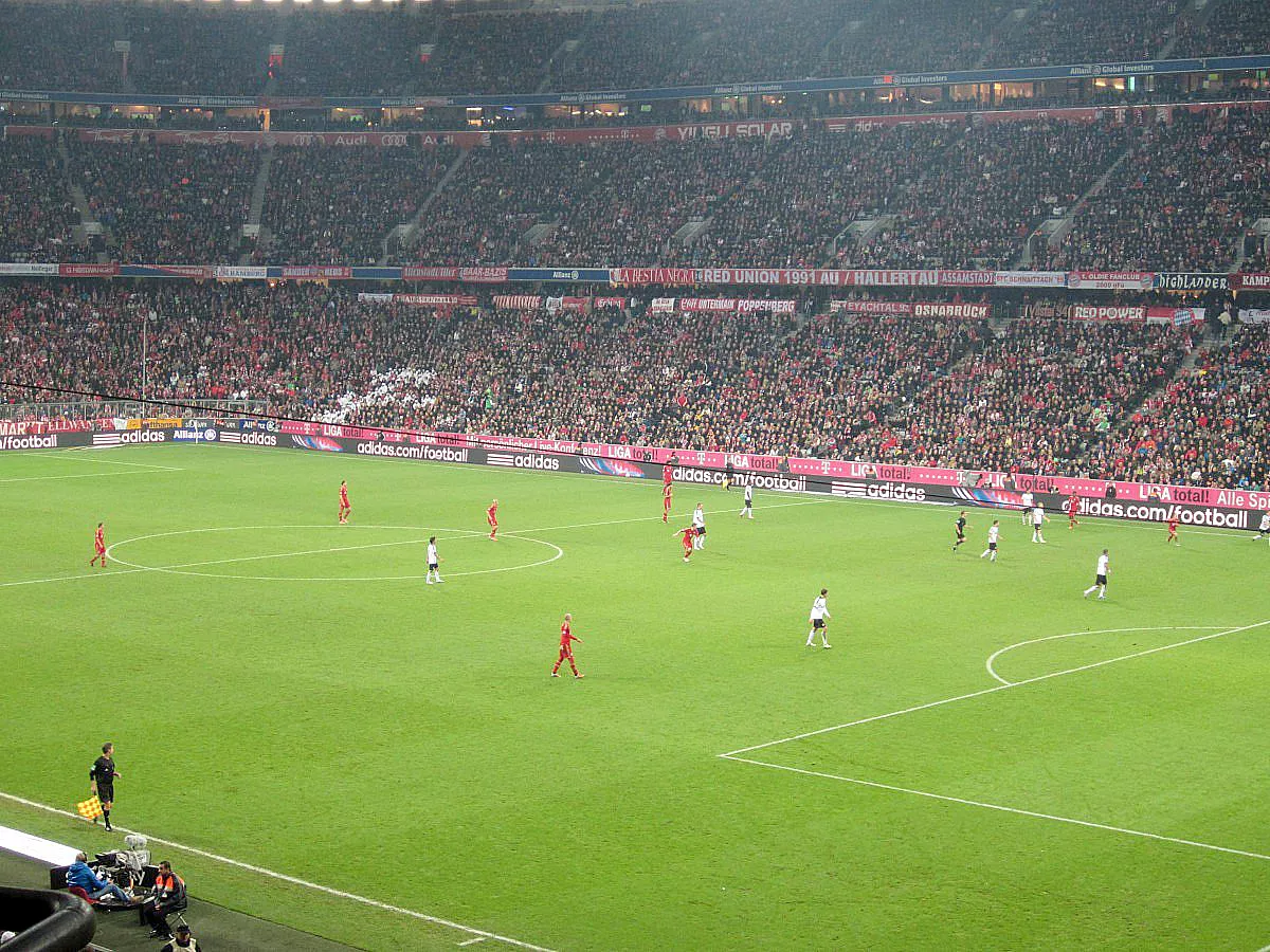 BUNDESLIGA: FC BAYERN MÜNCHEN - EINTRACHT FRANKFURT