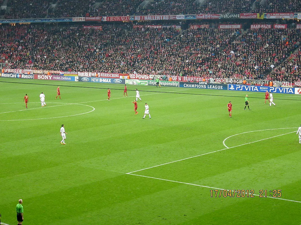 CHAMPIONS LEAQUE: FC BAYERN MÜNCHEN - REAL MADRID