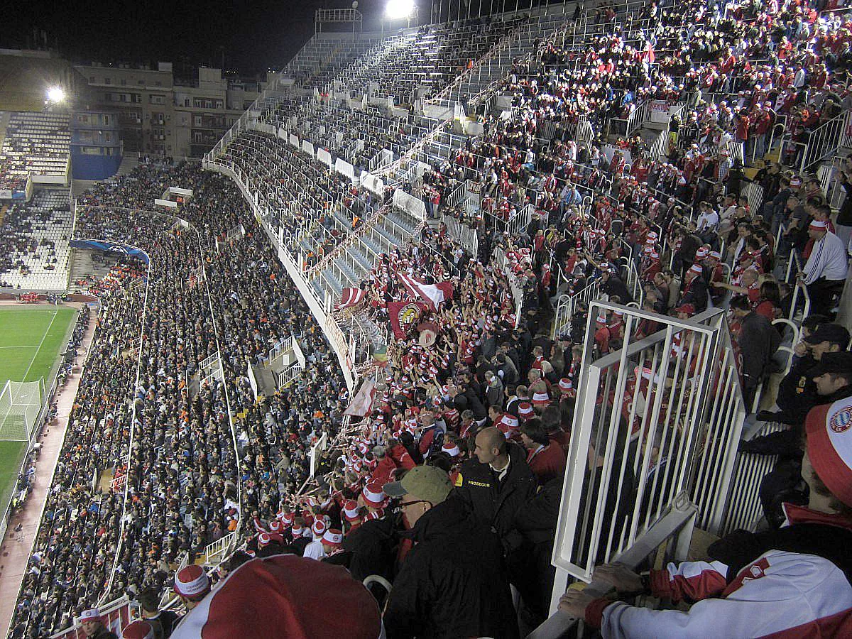 CHAMPIONS LEAQUE: FC VALENCIA - FC BAYERN MÜNCHEN