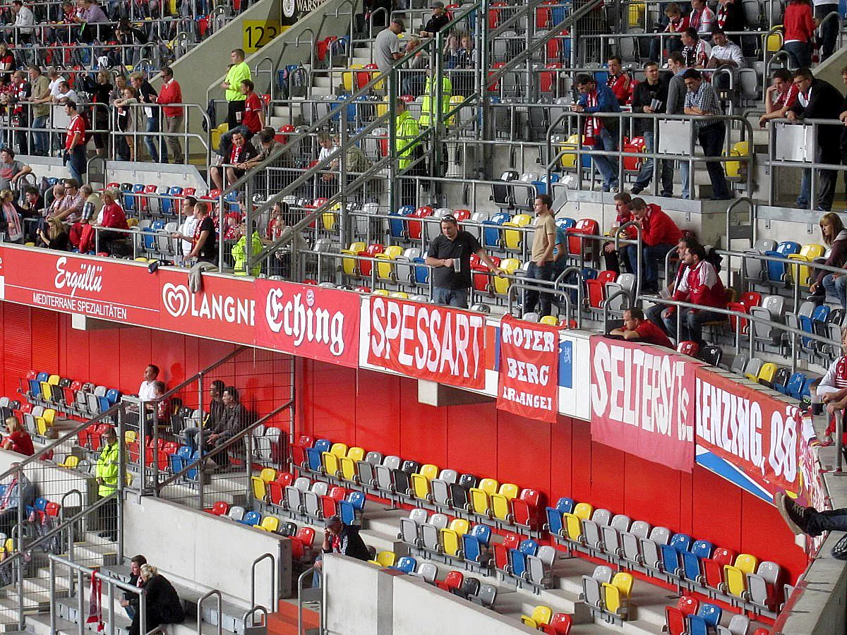 BUNDESLIGA: FORTUNA DÜSSELDORF - FC BAYERN MÜNCHEN