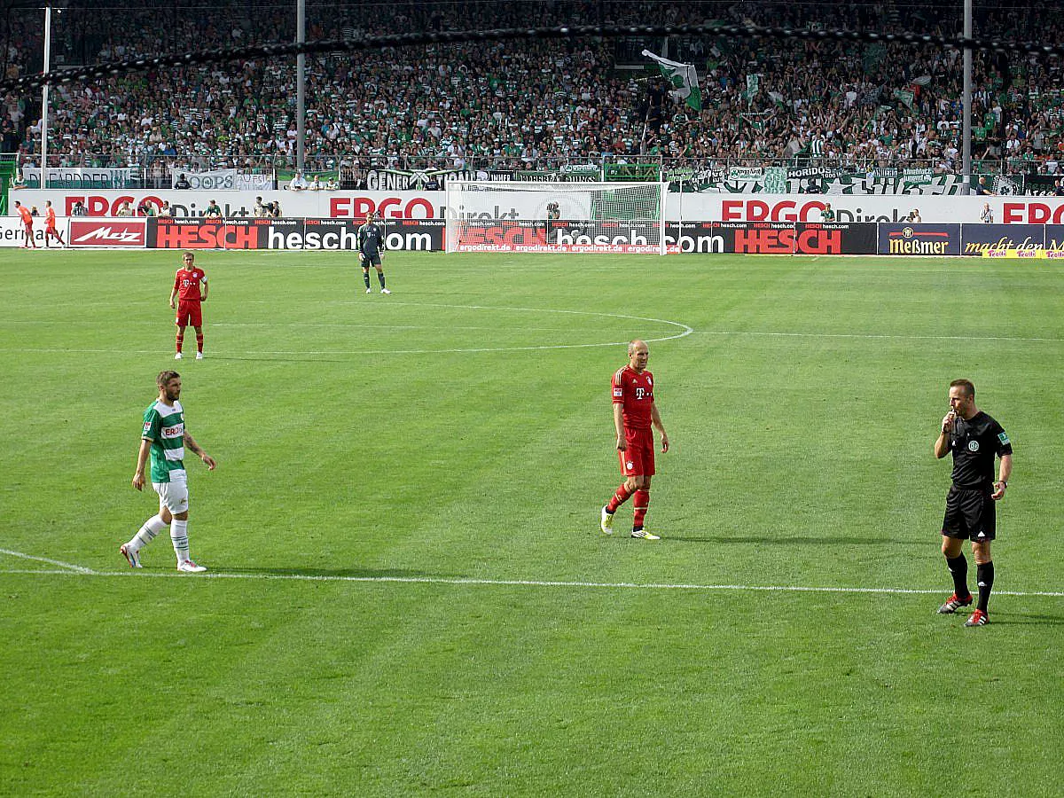 BUNDESLIGA: GREUTER FÜRTH - FC BAYERN MÜNCHEN